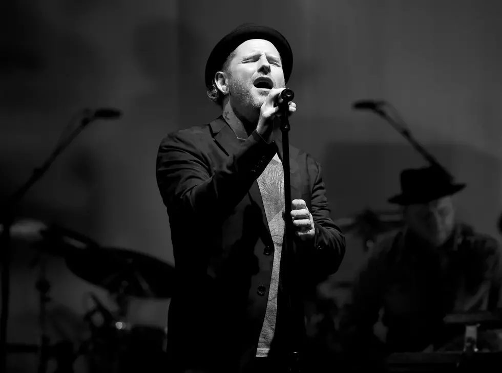 Corey Taylor Talks Solo Album, His New CMFT Belt And More